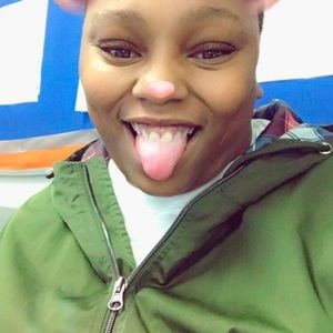 Meet your Posher, Jasmine